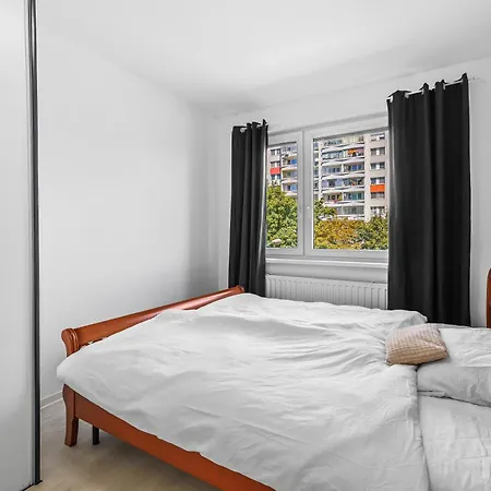 Spacious 3-bedroom With Park View In Petrzalka * Bratislava