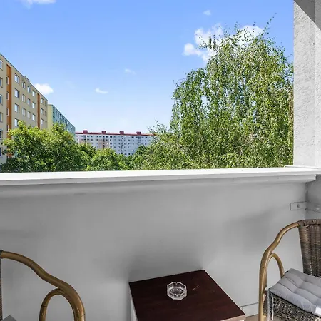Spacious 3-bedroom With Park View In Petrzalka Bratislava
